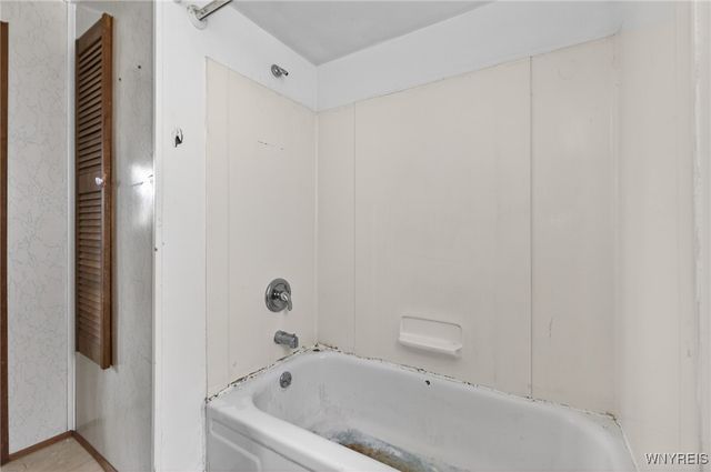 221 Kirby Avenue, Lackawanna, NY 14218