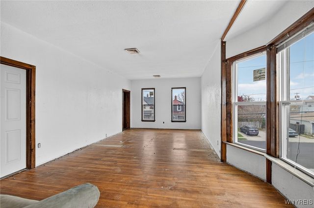 221 Kirby Avenue, Lackawanna, NY 14218