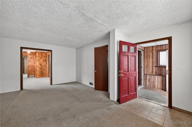 221 Kirby Avenue, Lackawanna, NY 14218