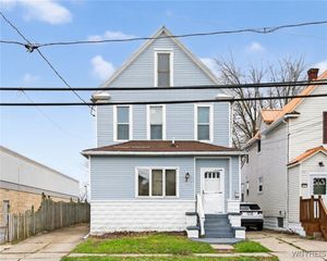 221 Kirby Avenue, Lackawanna, NY 14218