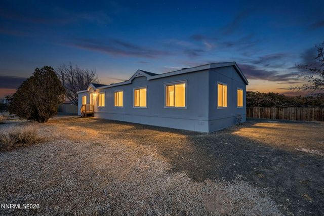 1495 Lake Avenue, Silver Springs, NV 89429