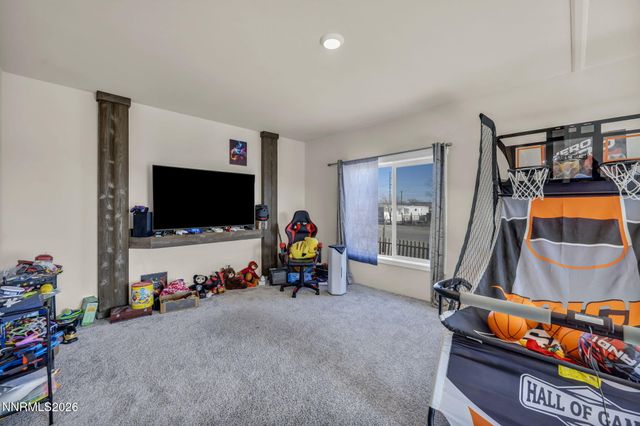 1495 Lake Avenue, Silver Springs, NV 89429