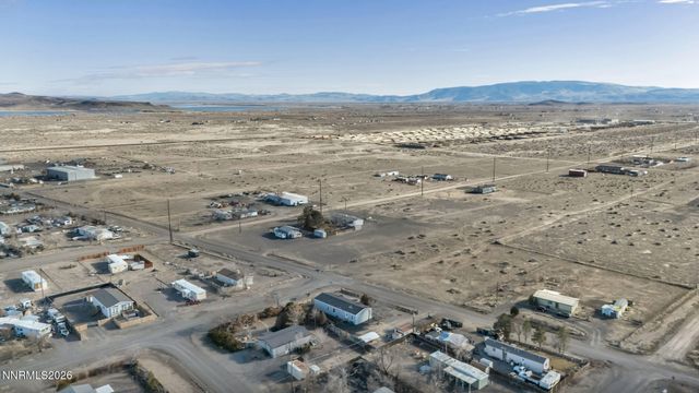 1495 Lake Avenue, Silver Springs, NV 89429
