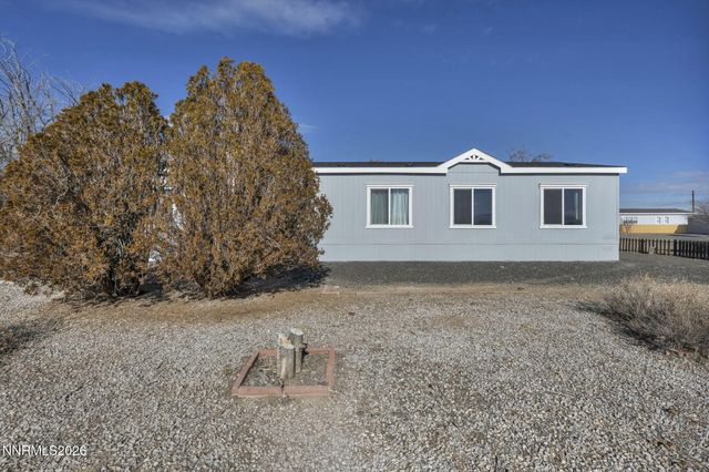 1495 Lake Avenue, Silver Springs, NV 89429