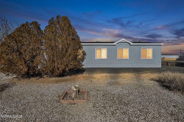 1495 Lake Avenue, Silver Springs, NV 89429