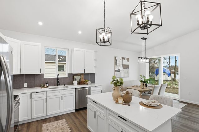 4914 E Fairview Ave, Spokane, WA 99217