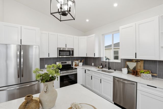 4914 E Fairview Ave, Spokane, WA 99217