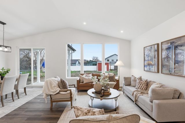 4914 E Fairview Ave, Spokane, WA 99217