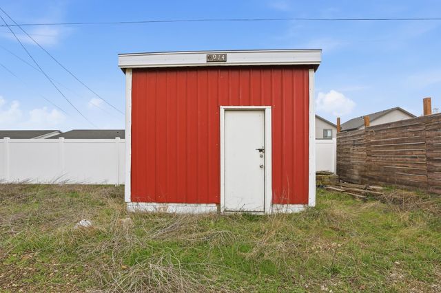 4914 E Fairview Ave, Spokane, WA 99217