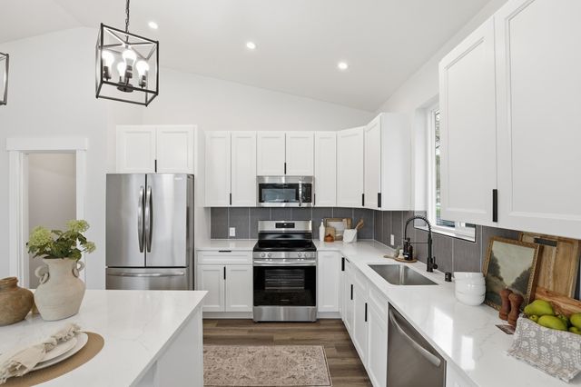 4914 E Fairview Ave, Spokane, WA 99217