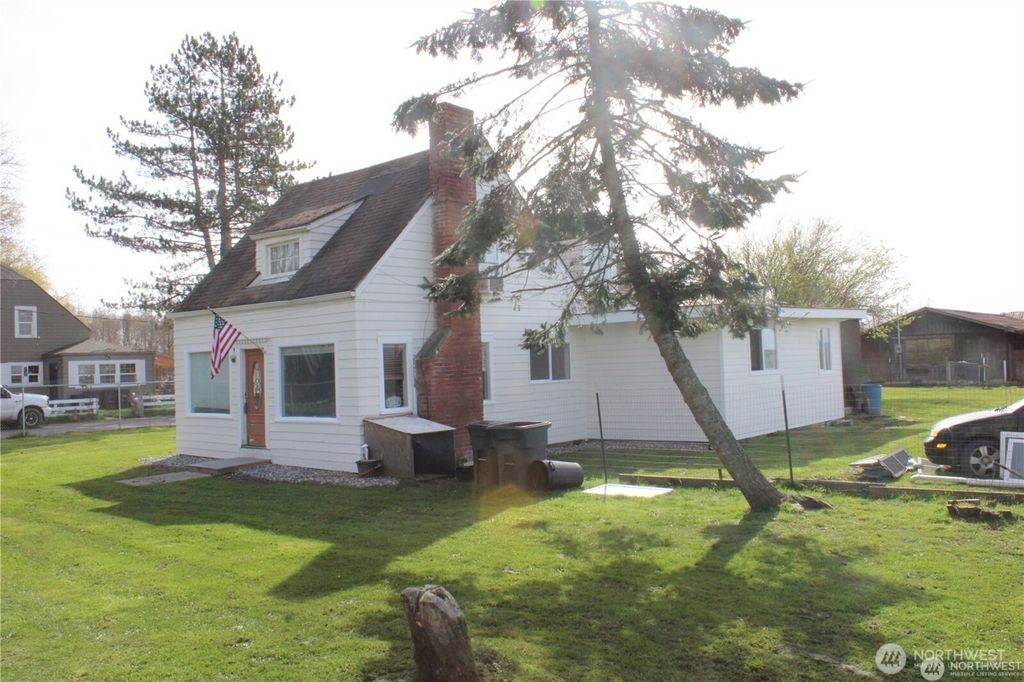 1961 Rayhorst Road, Ferndale, WA 98248