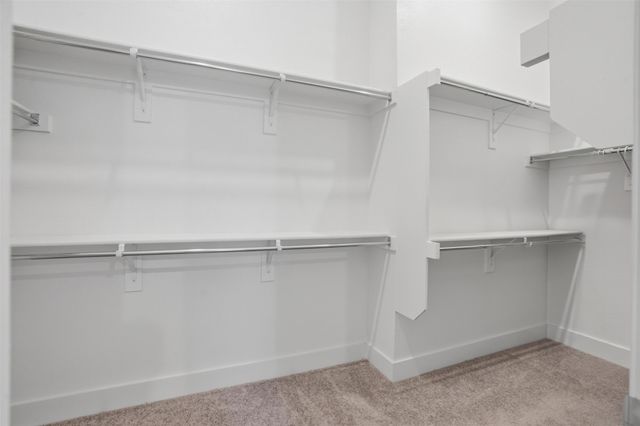 1915 Hillside Court, Van Alstyne, TX 75495