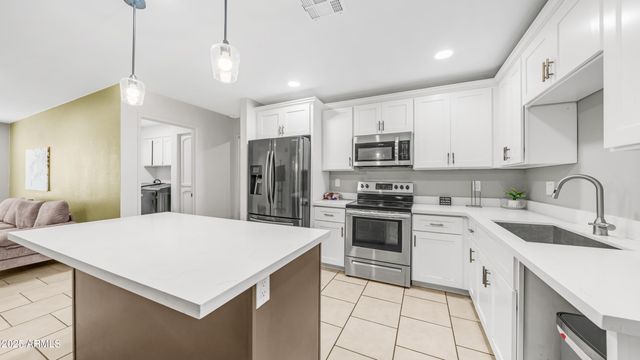 13131 W SIERRA VISTA Drive, Glendale, AZ 85307