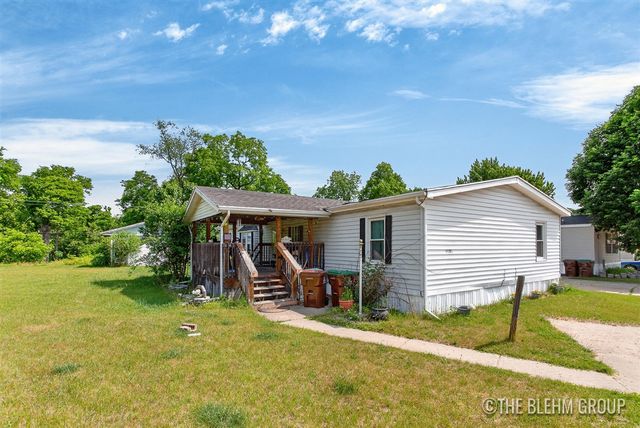 11235 Caron Street, Lowell, MI 49331