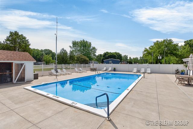 11235 Caron Street, Lowell, MI 49331
