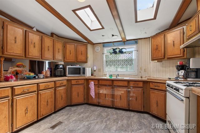 11235 Caron Street, Lowell, MI 49331