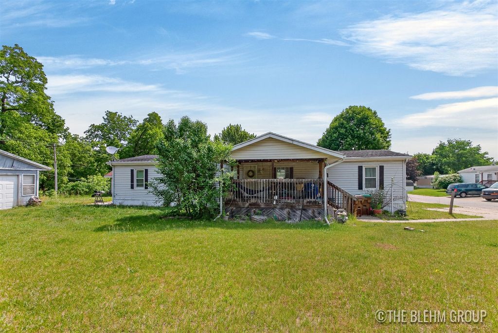 11235 Caron Street, Lowell, MI 49331