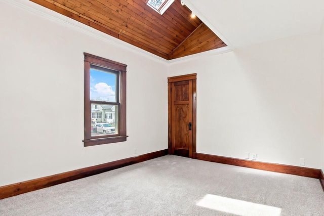 2111 Lawn STREET, Racine, WI 53404
