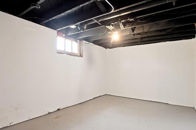 2111 Lawn STREET, Racine, WI 53404