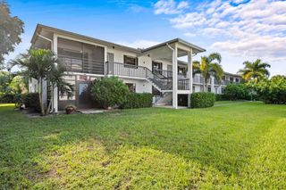 1210 SE Parkview Place 9, Stuart, FL 34994