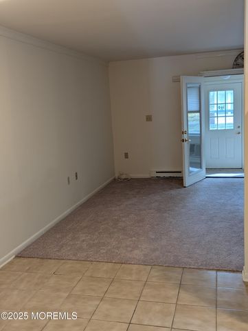 160D Gramercy Court, Lakewood, NJ 08701