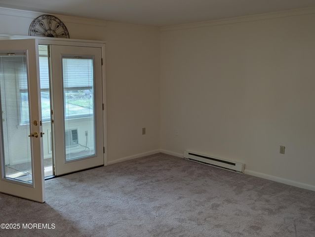 160D Gramercy Court, Lakewood, NJ 08701