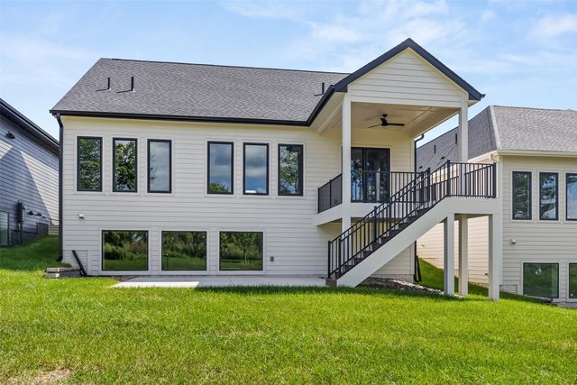 2642 SE Steele Drive, Waukee, IA 50263