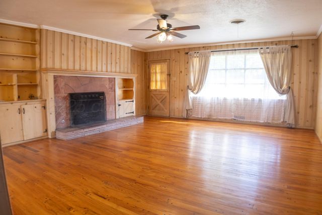 307 E Linda Drive, Pampa, TX 79065