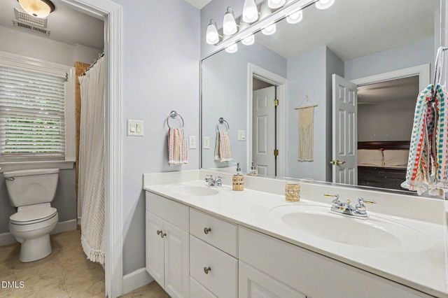 405 Chanticlair Drive, Apex, NC 27502