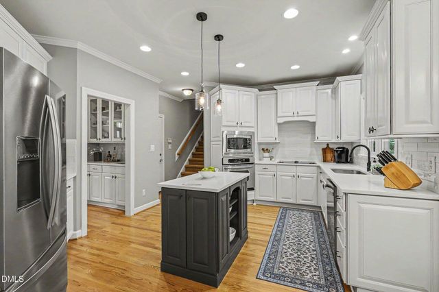 405 Chanticlair Drive, Apex, NC 27502