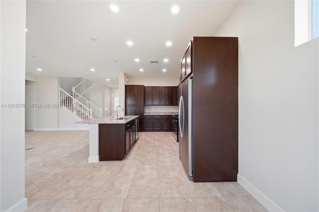 14200 Foothill Falls Way, Westlake, FL 33470