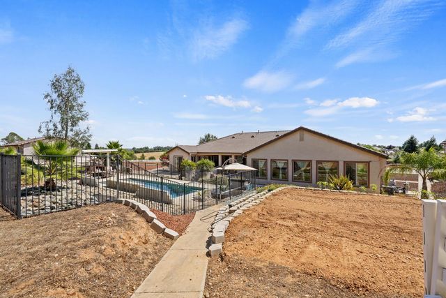 11875 Gidaro Dr, Elk Grove, CA 95624