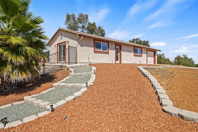 11875 Gidaro Dr, Elk Grove, CA 95624