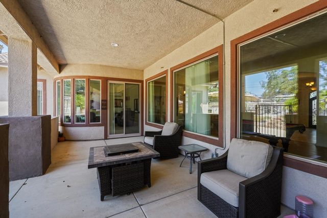 11875 Gidaro Dr, Elk Grove, CA 95624