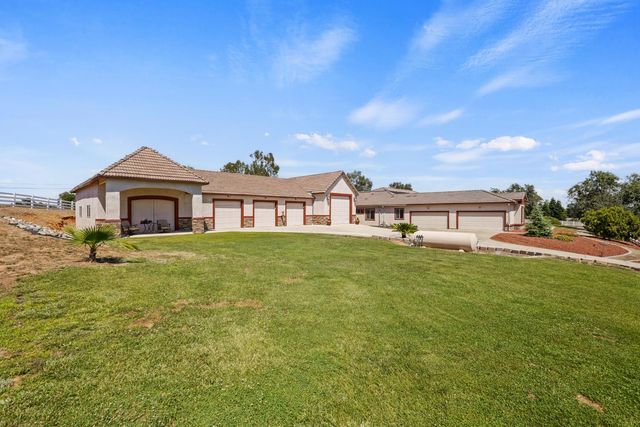 11875 Gidaro Dr, Elk Grove, CA 95624
