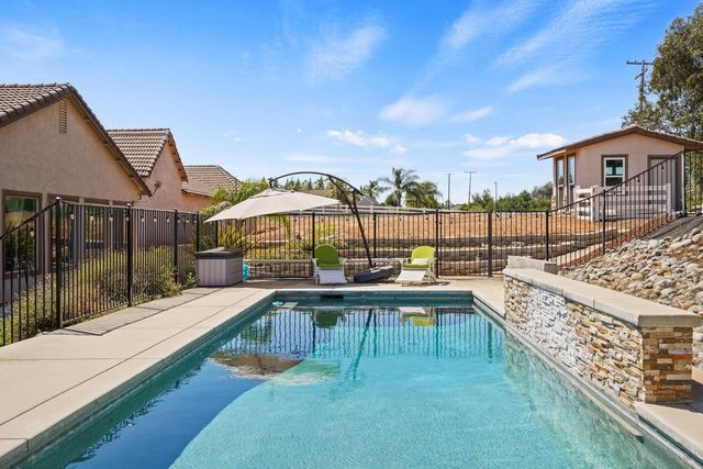 11875 Gidaro Dr, Elk Grove, CA 95624