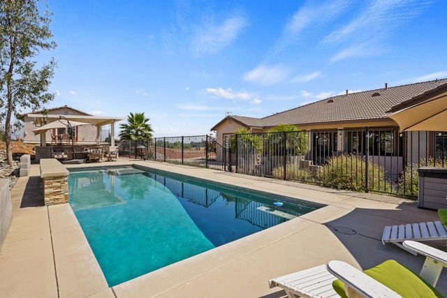 11875 Gidaro Dr, Elk Grove, CA 95624