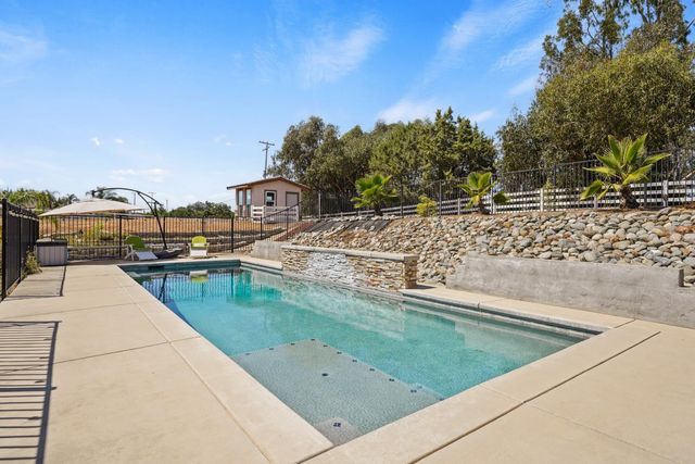 11875 Gidaro Dr, Elk Grove, CA 95624
