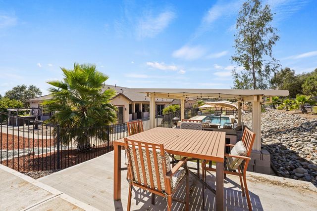 11875 Gidaro Dr, Elk Grove, CA 95624