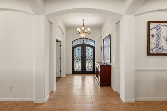 11875 Gidaro Dr, Elk Grove, CA 95624
