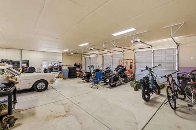 11875 Gidaro Dr, Elk Grove, CA 95624