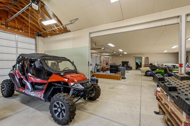 11875 Gidaro Dr, Elk Grove, CA 95624