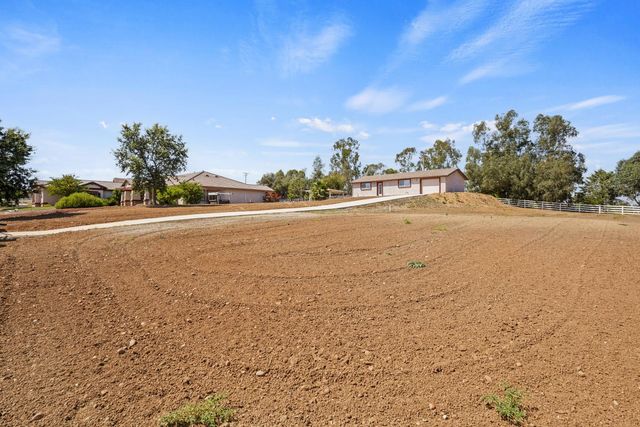 11875 Gidaro Dr, Elk Grove, CA 95624