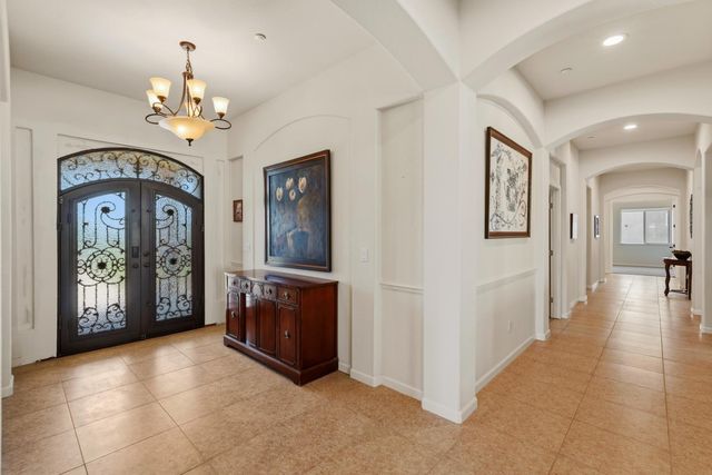 11875 Gidaro Dr, Elk Grove, CA 95624
