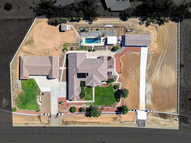 11875 Gidaro Dr, Elk Grove, CA 95624