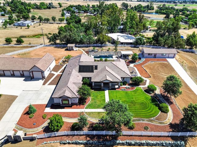 11875 Gidaro Dr, Elk Grove, CA 95624