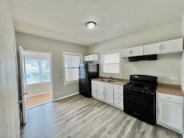 1932 S 59TH Avenue, Cicero, IL 60804