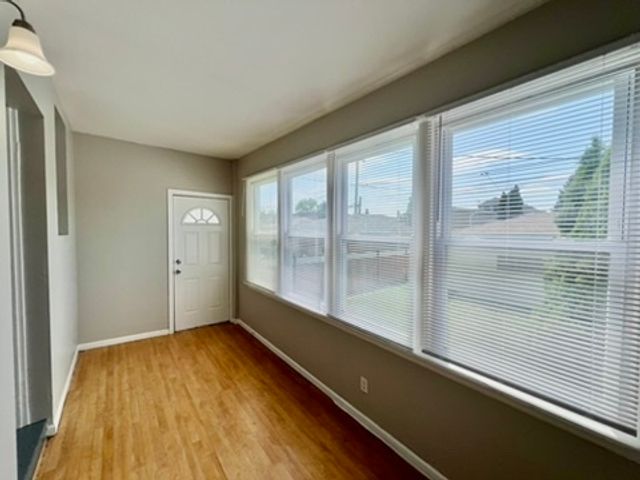 1932 S 59TH Avenue, Cicero, IL 60804