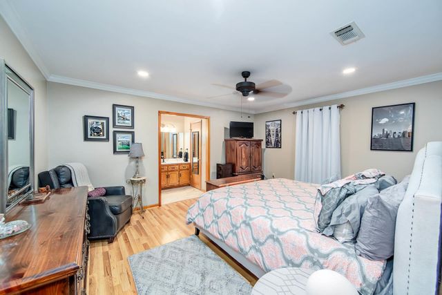 251 Lake Crescent Circle, Houma, LA 70359
