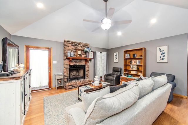 251 Lake Crescent Circle, Houma, LA 70359